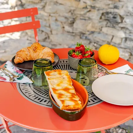 بيت ضيافة Casa Sarvaega